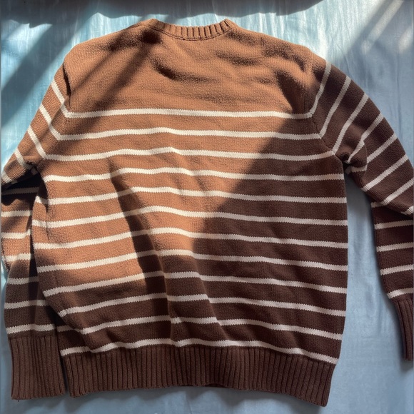 Vintage Brandy Melville Brown Knitted Crewneck with beige-white stripes - Picture 3 of 3